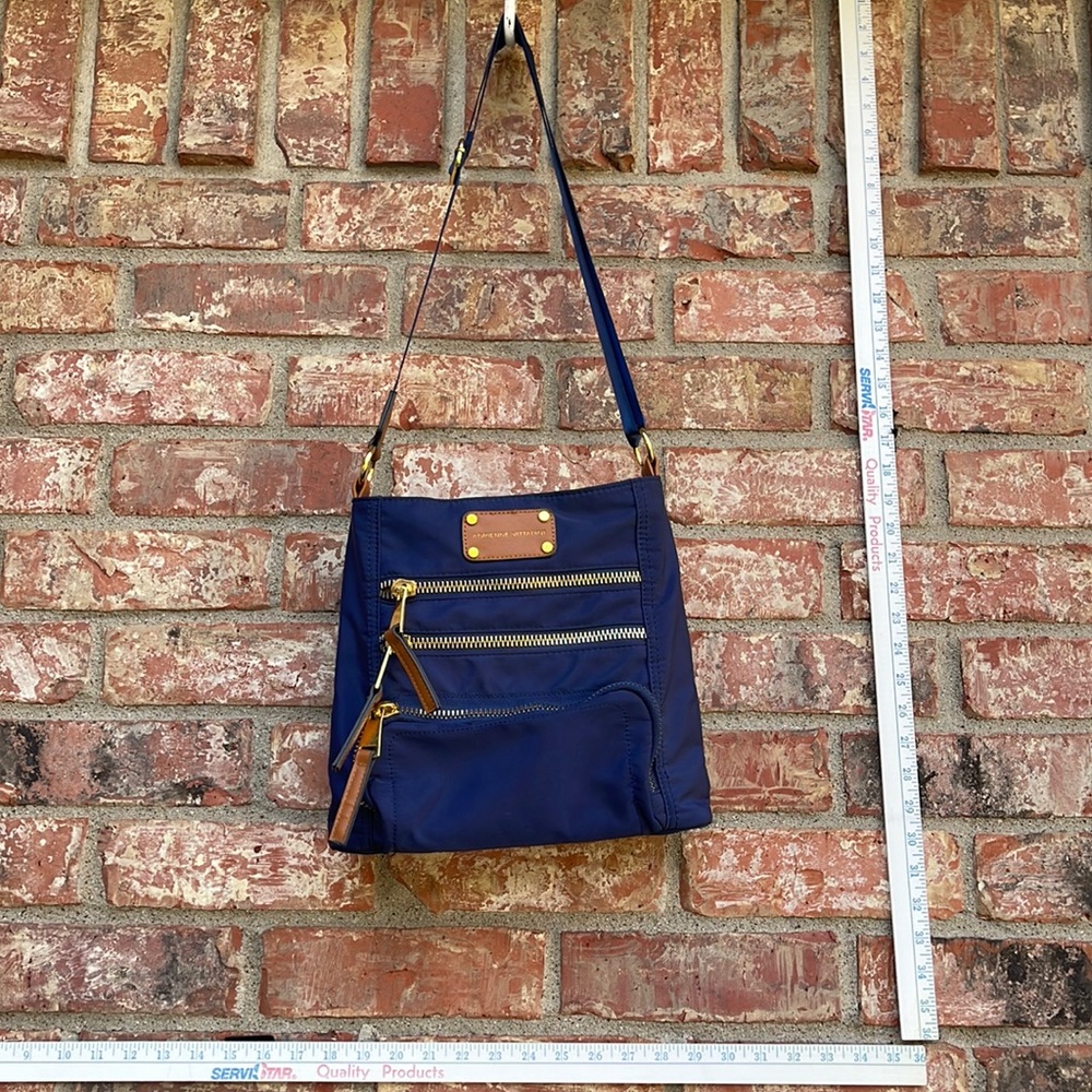 Adrienne Vittadini nylon and gold hardware travel bag.
